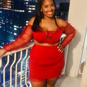 Plus Off Shoulder Lace Up Front Ruched Mesh Sleeve Top & Skirt Set